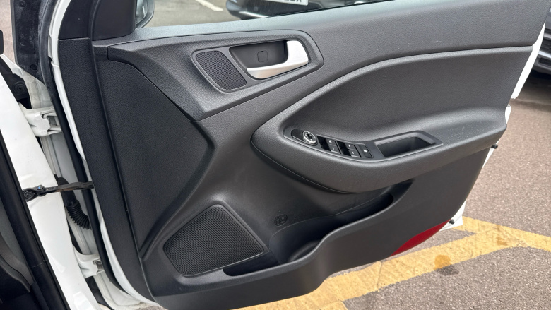 Hyundai i20 1.2 SE 5dr Petrol Hatchback